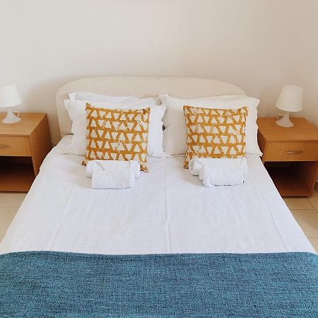 Apartments Sneki Baošići Bagian luar foto
